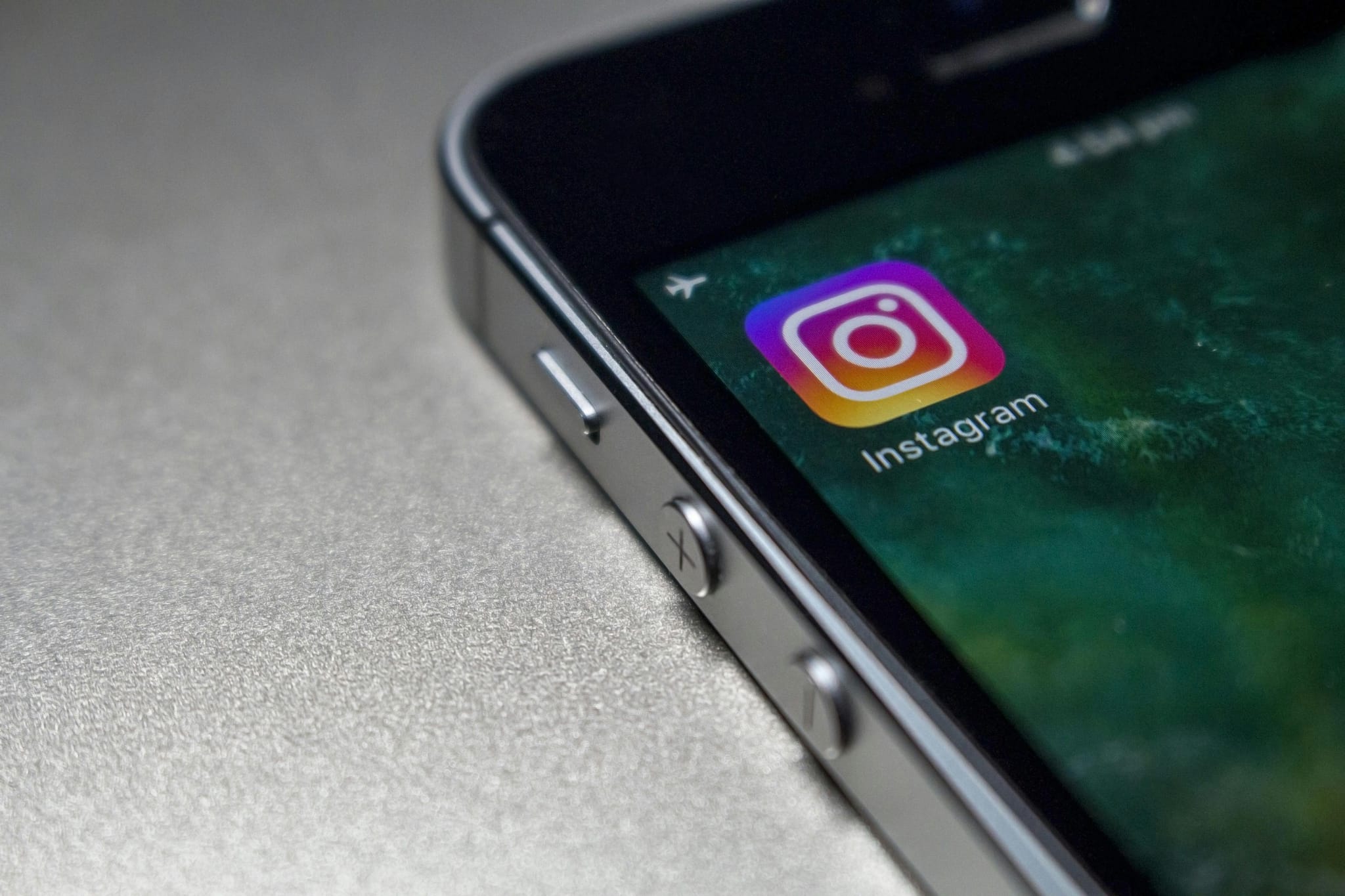 ビジネスアカウントに最適!インスタフォロワー買う日本人